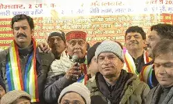 जब प्रमोद त्यागी ने कपिल देव अग्रवाल को बताया नगर विकास मंत्री जब प्रमोद त्यागी ने कपिल देव अग्रवाल को बताया नगर विकास मंत्री