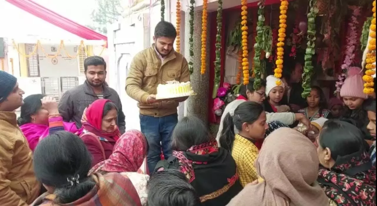 गौशाला नदी रोड स्थित सिद्ध पीठ देवी मंदिर में हुआ विशाल भंडारे का आयोजन