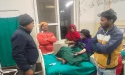 माचिस चलाते ही सिलेंडर में हुआ ब्लास्ट- धमाके में इतने हुए घायल माचिस चलाते ही सिलेंडर में हुआ ब्लास्ट- धमाके में इतने हुए घायल