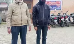 दुस्साहस- झाड़ू लगा रही किशोरी की गर्दन पर रखा चाकू और भर दी मांग दुस्साहस- झाड़ू लगा रही किशोरी की गर्दन पर रखा चाकू और भर दी मांग