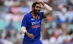 मैदान में उतरने से पहले ही जसप्रीत बुमराह वनडे सीरीज से बाहर मैदान में उतरने से पहले ही जसप्रीत बुमराह वनडे सीरीज से बाहर