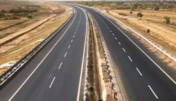 एक्सप्रेसवे पर शुरू होगी टोल की वसूली- कारों से वसूले जाएंगे 610 रुपए