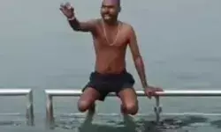 गंगा में डुबकी लगाये बगैर 10 रुपए की पर्ची से मिलेगा गंगा स्नान का पुण्य गंगा में डुबकी लगाये बगैर 10 रुपए की पर्ची से मिलेगा गंगा स्नान का पुण्य