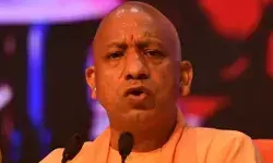 मेहरबान हुए योगी ने किसानों को दी बड़ी राहत- अफसरों को जारी की हिदायत मेहरबान हुए योगी ने किसानों को दी बड़ी राहत- अफसरों को जारी की हिदायत