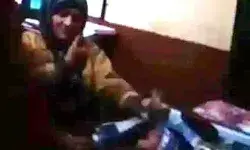 डिलीवरी कराने आई गर्भवती महिला से रिश्वत लेने पर मचा बवाल डिलीवरी कराने आई गर्भवती महिला से रिश्वत लेने पर मचा बवाल