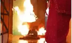 खाना बनाते समय सिलेंडर में लगी आग- सूझबूझ से बच गई अनेक लोगों की जान