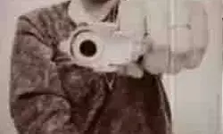 सोशल मीडिया पर हथियारों की नुमाइश लगाने वाली लेडी डॉन अरेस्ट सोशल मीडिया पर हथियारों की नुमाइश लगाने वाली लेडी डॉन अरेस्ट