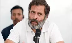 मोदी ने अग्निवीरों की पेंशन छीनकर अदानी-अंबानी को दी: राहुल गांधी मोदी ने अग्निवीरों की पेंशन छीनकर अदानी-अंबानी को दी: राहुल गांधी