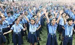 सर्दी से ठिठुर रहे बच्चे छुट्टी खत्म होने से निराश- अब CM से लगी आस सर्दी से ठिठुर रहे बच्चे छुट्टी खत्म होने से निराश- अब CM से लगी आस