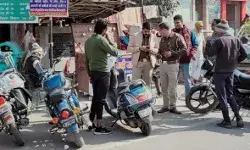 नेताओं के खूब घनघनाये फोन- नियमों के उल्लंघन पर वाहन किये सीज नेताओं के खूब घनघनाये फोन- नियमों के उल्लंघन पर वाहन किये सीज