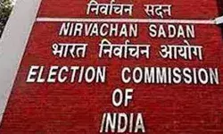 निर्वाचन आयोग ने दिए 3 पुलिस अधिकारियों को पद से हटाने के निर्देश निर्वाचन आयोग ने दिए 3 पुलिस अधिकारियों को पद से हटाने के निर्देश
