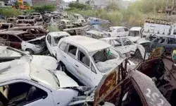 कबाड़ होंगी 15 साल पुरानी गाड़ियां- कैंसिल होंगे सभी के रजिस्ट्रेशन कबाड़ होंगी 15 साल पुरानी गाड़ियां- कैंसिल होंगे सभी के रजिस्ट्रेशन