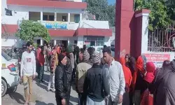 मुस्लिम फंड संचालक करोड़ों लेकर फरार- कोतवाली में जमावड़ा मुस्लिम फंड संचालक करोड़ों लेकर फरार- कोतवाली में जमावड़ा