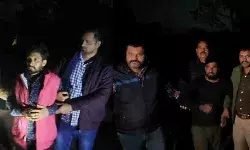 मुठभेड़ में दो लुटेरे गिरफ्तार- गोली लगने से एक घायल मुठभेड़ में दो लुटेरे गिरफ्तार- गोली लगने से एक घायल