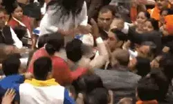 नहीं मिला दिल्ली को मेयर- नारेबाजी हंगामे से फिर टला इलेक्शन नहीं मिला दिल्ली को मेयर- नारेबाजी हंगामे से फिर टला इलेक्शन