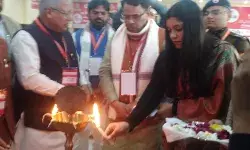 बोले मंत्री- उद्यमियों के लिए जनपद में असीम संभावनाएं बोले मंत्री- उद्यमियों के लिए जनपद में असीम संभावनाएं