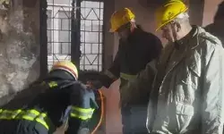 अपार्टमेंट के मकान में लगी आग- मचा हड़कंप- बताई जा रही यह वजह