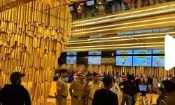 पठान का विरोध-थिएटर पर हंगामा-सवेरे का शो किया कैंसिल पठान का विरोध-थिएटर पर हंगामा-सवेरे का शो किया कैंसिल