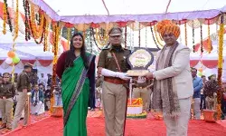 गणतंत्र दिवस पर राज्यमंत्री ने दिलाई निष्ठा कर्तव्य पालन की शपथ गणतंत्र दिवस पर राज्यमंत्री ने दिलाई निष्ठा कर्तव्य पालन की शपथ