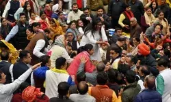 मेयर चुनाव का मामला सुप्रीम कोर्ट की चौखट पर- याचिका दायर मेयर चुनाव का मामला सुप्रीम कोर्ट की चौखट पर- याचिका दायर