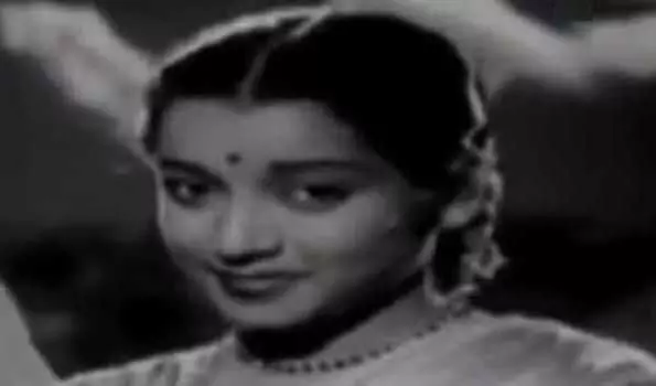 जानी-मानी अभिनेत्री-निर्देशक एवं पूर्व सांसद जमुना का हुआ निधन जानी-मानी अभिनेत्री-निर्देशक एवं पूर्व सांसद जमुना का हुआ निधन