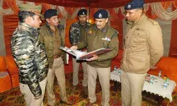 एडीजी एवं एसएसपी ने पुरकाजी खादर में रात्रि विश्राम कर सुनी समस्याएं