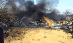 आपस में टकराए सुखोई और मिराज फाइटर- लगी आग- 2 की मौत