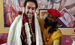 उत्तराखंड पहुंचे धीरेंद्र शास्त्री को मिला संतों का साथ- दिया आशीर्वाद उत्तराखंड पहुंचे धीरेंद्र शास्त्री को मिला संतों का साथ- दिया आशीर्वाद