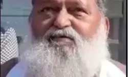 बोले गृहमंत्री- स्वामी प्रसाद मौर्य की इतनी नहीं है हैसियत- उनसे... बोले गृहमंत्री- स्वामी प्रसाद मौर्य की इतनी नहीं है हैसियत- उनसे...