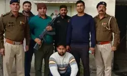 5 साल की दोस्ती चंद सेकेंड में खत्म- नहीं दिया मोबाइल तो किया कत्ल 5 साल की दोस्ती चंद सेकेंड में खत्म- नहीं दिया मोबाइल तो किया कत्ल