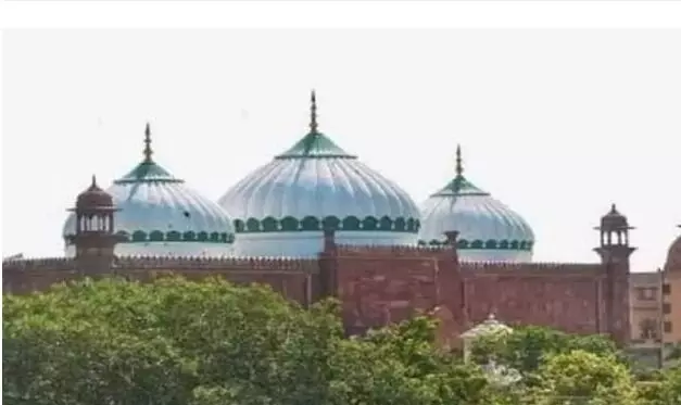 कटिया डालकर शाही मस्जिद ईदगाह में बिजली चोरी- 2.92 लाख का..