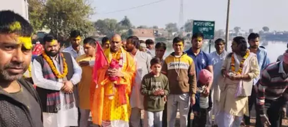 1 महीने की तपस्या पर बैठा मोनू- होली की धधकती आग से निकलेगा