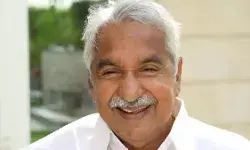 निमोनिया और बुखार की शिकायत पर पूर्व सीएम अस्पताल में भर्ती निमोनिया और बुखार की शिकायत पर पूर्व सीएम अस्पताल में भर्ती