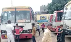 डीजल घोटाले की गिरी गाज- रोडवेज एआरएम किया निलंबित डीजल घोटाले की गिरी गाज- रोडवेज एआरएम किया निलंबित