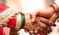 बारात से पहले शादी के खर्च के पैसों के लिए दूल्हा पहुंचा एटीएम काटने