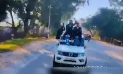 कार की छत पर बैठ शीशे पर लटकाए पैर- काटा बवाल, एसएसपी हुए.. कार की छत पर बैठ शीशे पर लटकाए पैर- काटा बवाल, एसएसपी हुए..