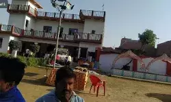 दूल्हे की हरकत के बाद शर्म से पानी पानी हुई दुल्हन ने शादी से किया मना दूल्हे की हरकत के बाद शर्म से पानी पानी हुई दुल्हन ने शादी से किया मना