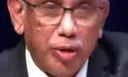 दो इस्तीफे हुए मंजूर- बदल दिए दर्जनभर से अधिक राज्यपाल दो इस्तीफे हुए मंजूर- बदल दिए दर्जनभर से अधिक राज्यपाल