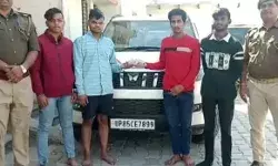 हीरो बनने को गाड़ी पर बैठकर तमंचा लहराने वाले युवकों ने अब देखी हवालात