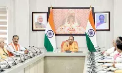 योगी का बड़ा फैसला- लखनऊ में ही नहीं अब यहां भी होगी कैबिनेट बैठक