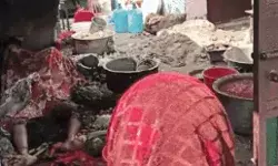 खाना बनाते समय सिलेंडर में लगी आग में दो महिलाएं जिंदा जली खाना बनाते समय सिलेंडर में लगी आग में दो महिलाएं जिंदा जली