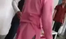 यूनिवर्सिटी में शिवाजी जयंती मनाने को लेकर बवाल- नहीं मनाने दी जयंती यूनिवर्सिटी में शिवाजी जयंती मनाने को लेकर बवाल- नहीं मनाने दी जयंती