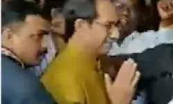 साहब जल्द हमारी सुनवाई करें- शिंदे हमारा दफ्तर, बैंक खाता छीन रहा साहब जल्द हमारी सुनवाई करें- शिंदे हमारा दफ्तर, बैंक खाता छीन रहा