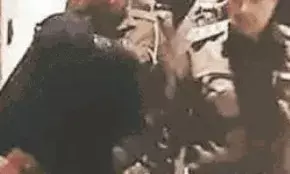 पुलिस के ताबड़तोड़ छापों में आपत्तिजनक स्थिति में मिली लड़कियां