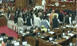 जातीय जनगणना की मांग- सपा आरएलडी का सदन में जोरदार हंगामा जातीय जनगणना की मांग- सपा आरएलडी का सदन में जोरदार हंगामा