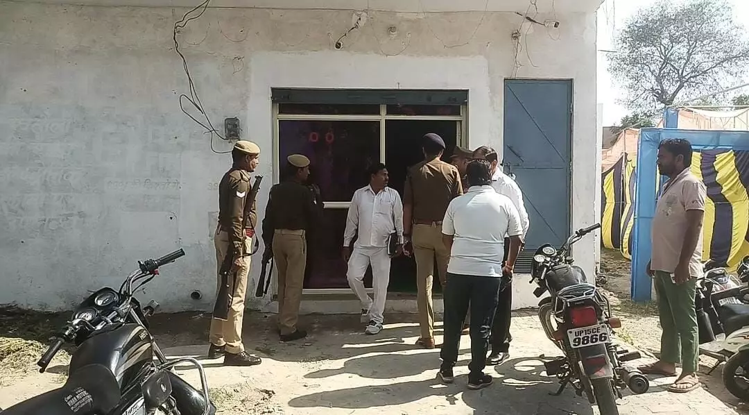 ओयो होटल पर हुई छापेमारी से मचा हड़कंप- 4 होटल सील