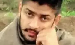 ओए पीएम की तारीफ बंद कर- वर्ना अच्छा नहीं होगा- अब 50 लाख भिजवा ओए पीएम की तारीफ बंद कर- वर्ना अच्छा नहीं होगा- अब 50 लाख भिजवा