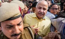 बड़ा दावा- डिप्टी सीएम की गिरफ्तारी के खिलाफ थे सीबीआई अफसर बड़ा दावा- डिप्टी सीएम की गिरफ्तारी के खिलाफ थे सीबीआई अफसर