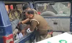 उमेश पाल हत्याकांड में पुलिस का बड़ा एक्शन- एनकाउंटर में अरबाज ढेर उमेश पाल हत्याकांड में पुलिस का बड़ा एक्शन- एनकाउंटर में अरबाज ढेर