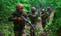 इधर हत्या उधर बदला- कश्मीरी पंडित का हत्यारा आतंकी मुठभेड़ में ढेर